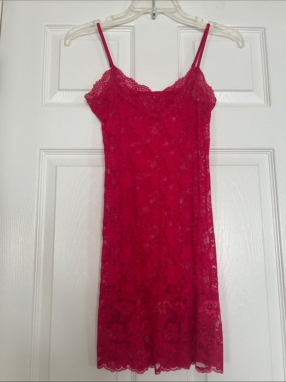 Active Basic Fuchsia Sheer Floral Delicate Lace Chemise Slip Adjustable Strap